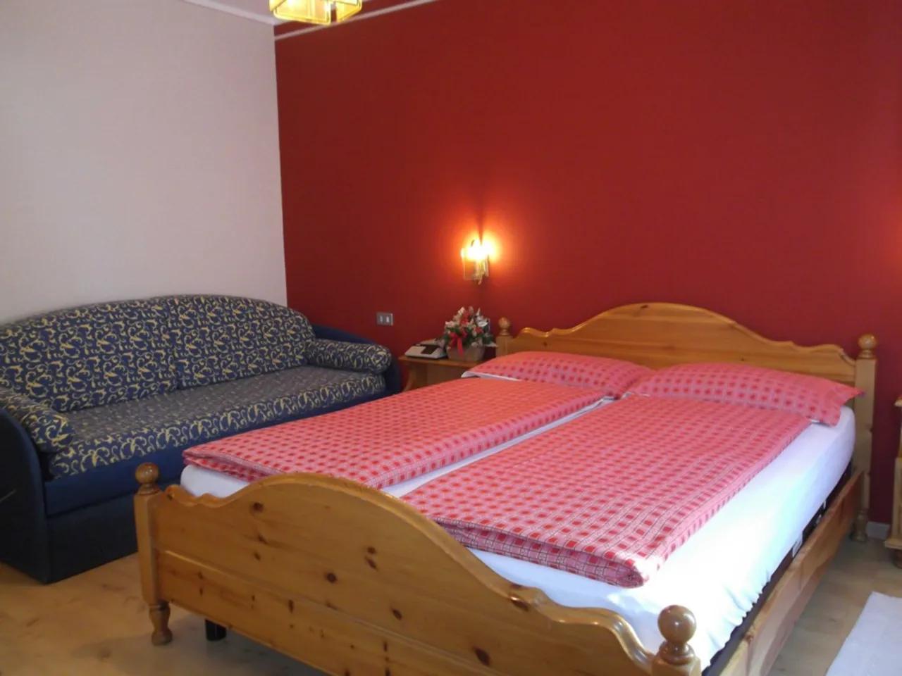 ADELE HOTEL10