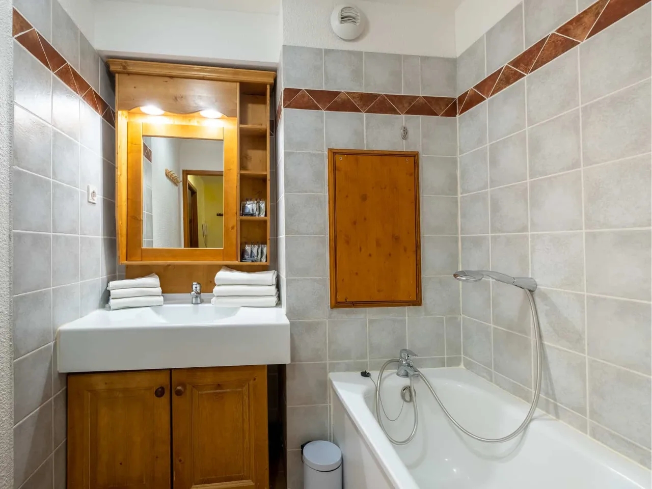 Balcons Le Haut apt. 2-6 os. (38,5m²)7