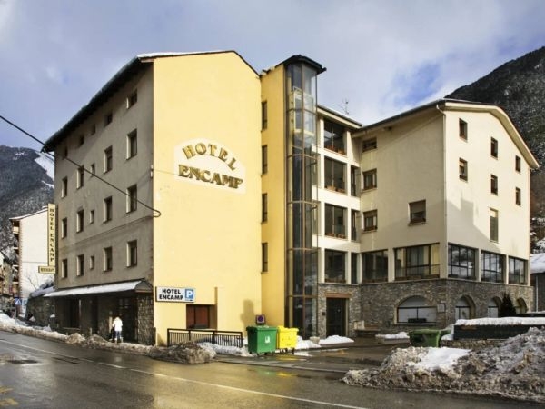 hotel ENCAMP