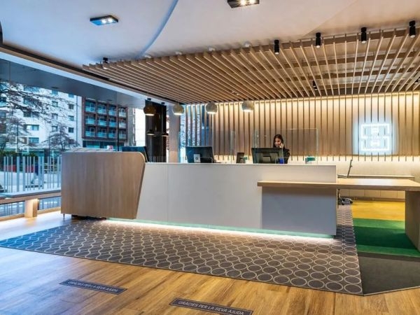 hotel SUITES PLAZA HOTEL & WELLNESS